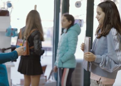 talleres-familia-cuero-ninos-palencia-vaca-azul